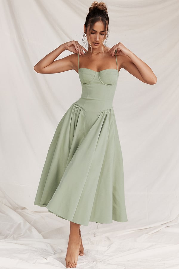 Avanie - Chic Corset Flare Dress