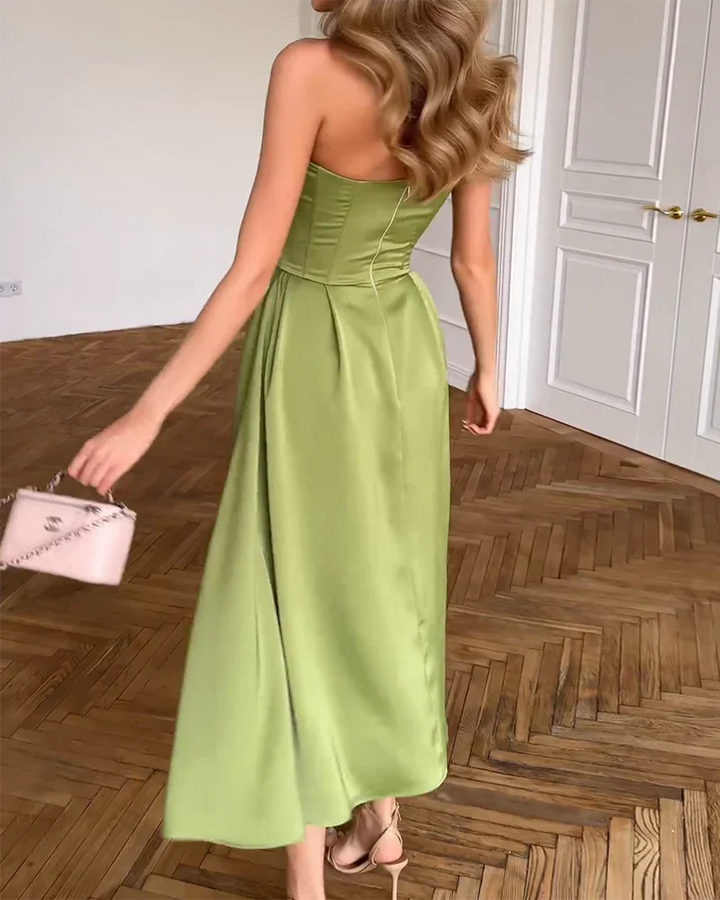 Lindsy - Strapless Charm Dress