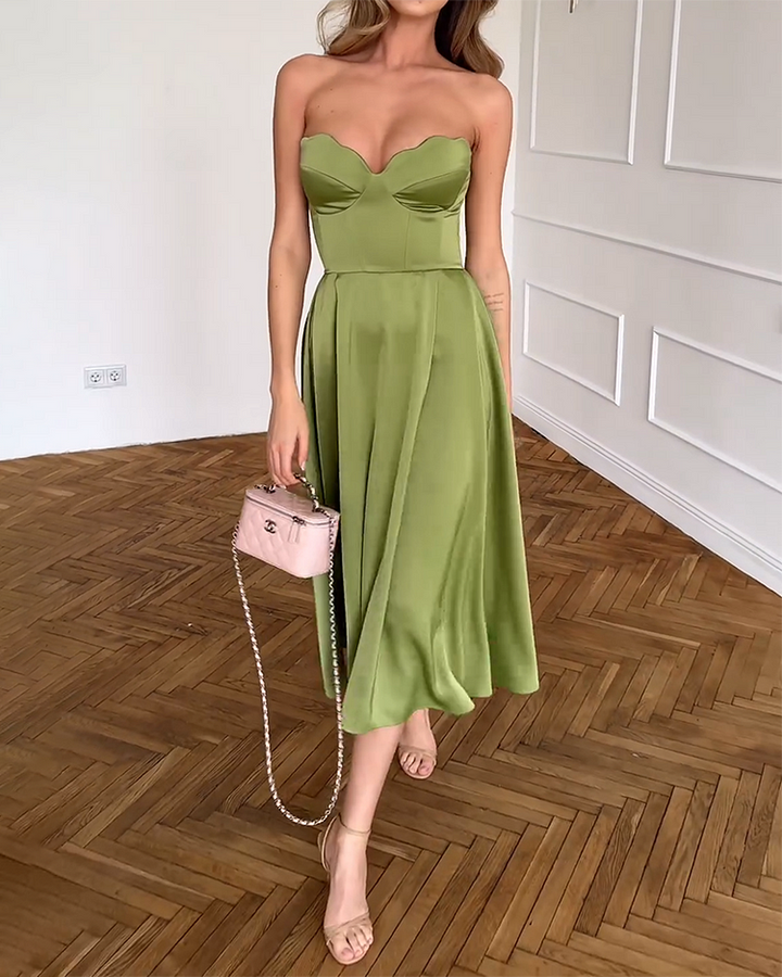 Lindsy - Strapless Charm Dress