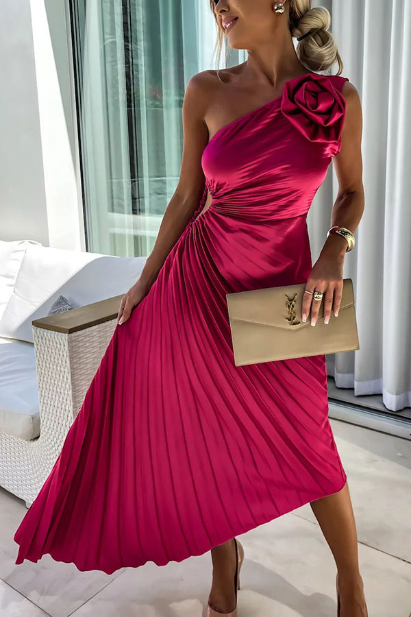 Danielle - Pleated Glamour Dress