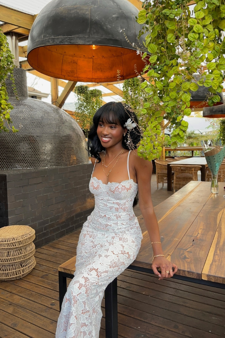 Moanna - Chic Sleeveless Dress