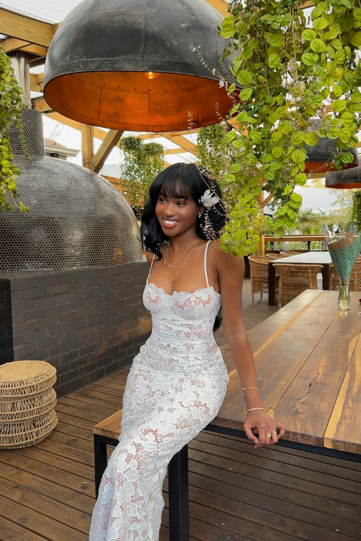 Moanna - Chic Sleeveless Dress