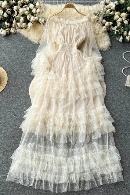 Vea - Dreamy Layered Dress