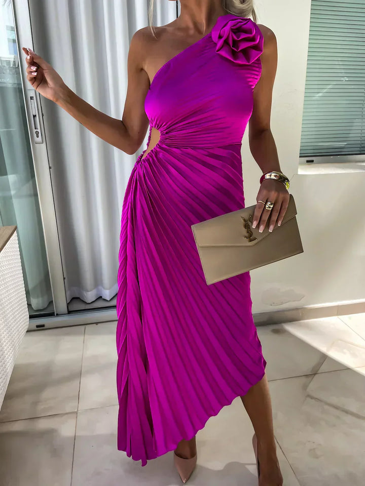 Danielle - Pleated Glamour Dress
