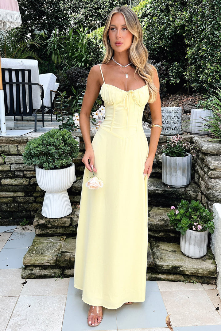 Fiona - Feminine Summer Dress